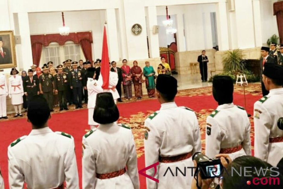 Presiden Jokowi Kukuhkan Paskibraka 2018