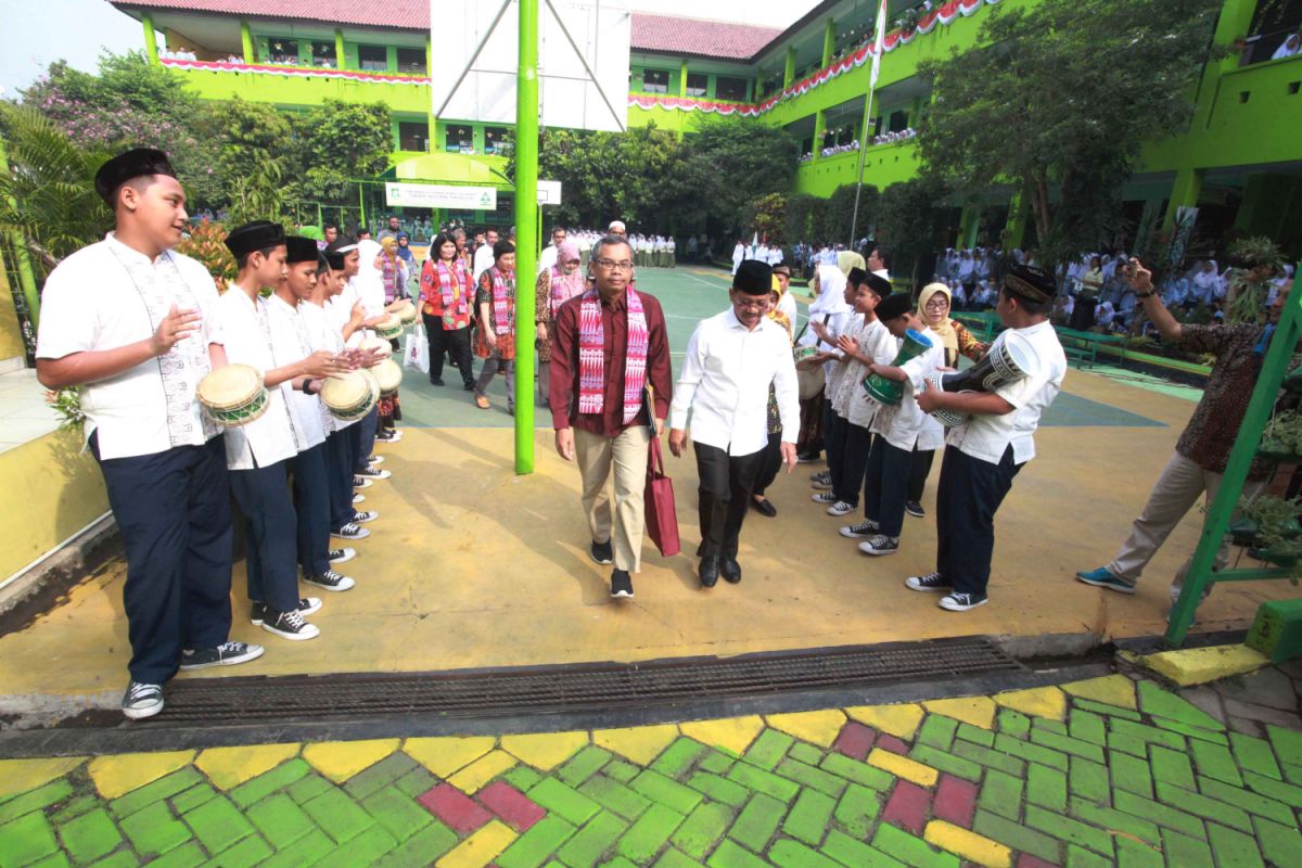 SMPN 9  Ikuti Lomba Sekolah Sehat Nasional