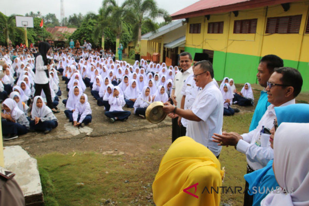 Pemkab Sijunjung canangkan imunisasi MR, sekitar 69.692 orang