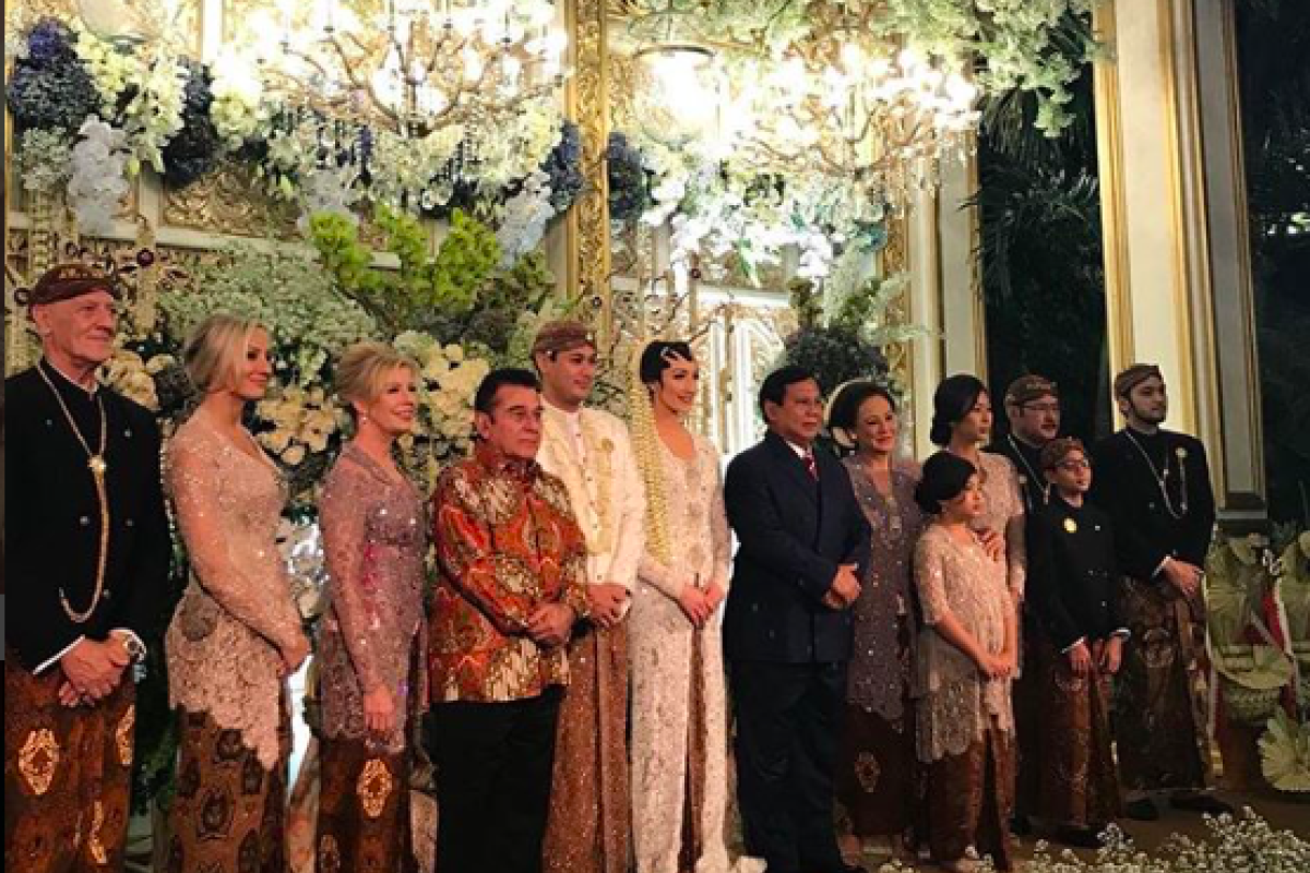 Panji Soeharto menikah dengan adik gitaris Iron Maidens