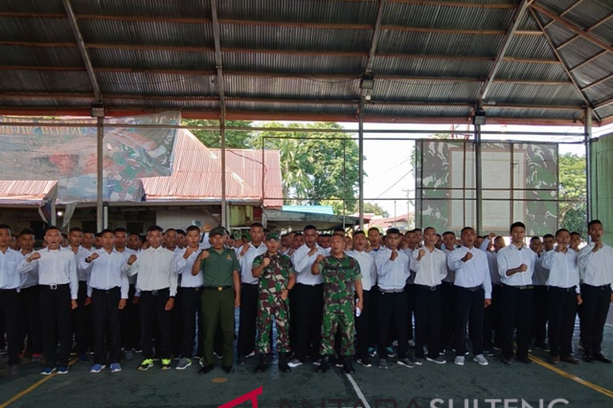 Dandim Poso lepas 95 secaba TNI