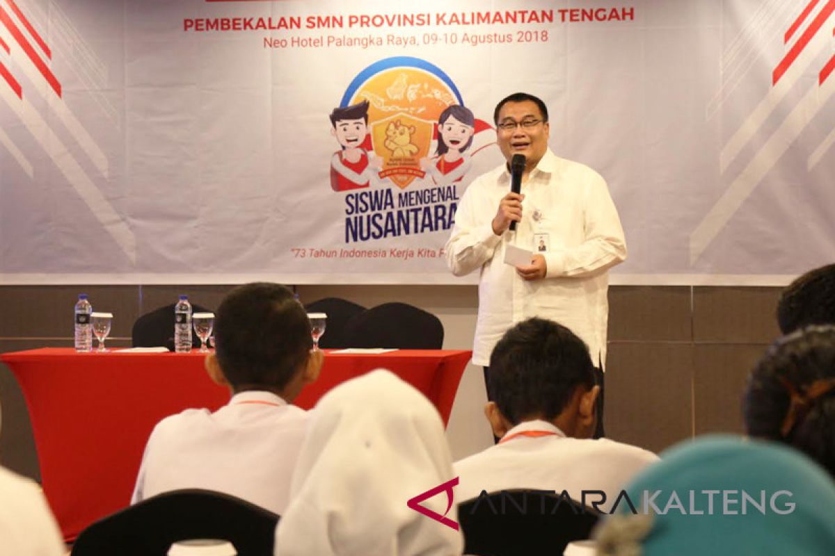 BUMN Hadir - Askrindo dan Danareksa tingkatkan wawasan kesenian pelajar di Kalteng