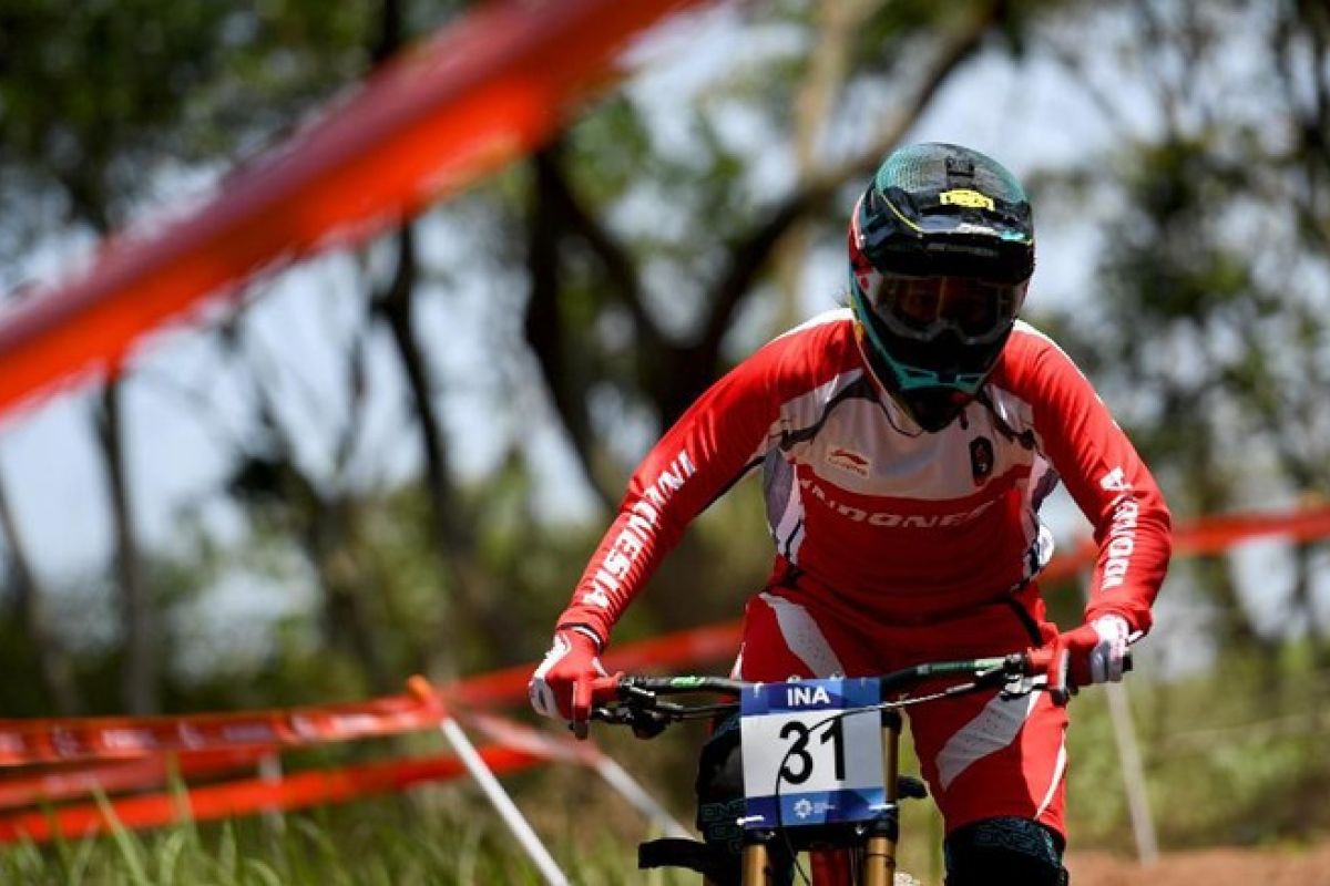 Asian Games -Indonesia bags two gold medals from downhill bike racing