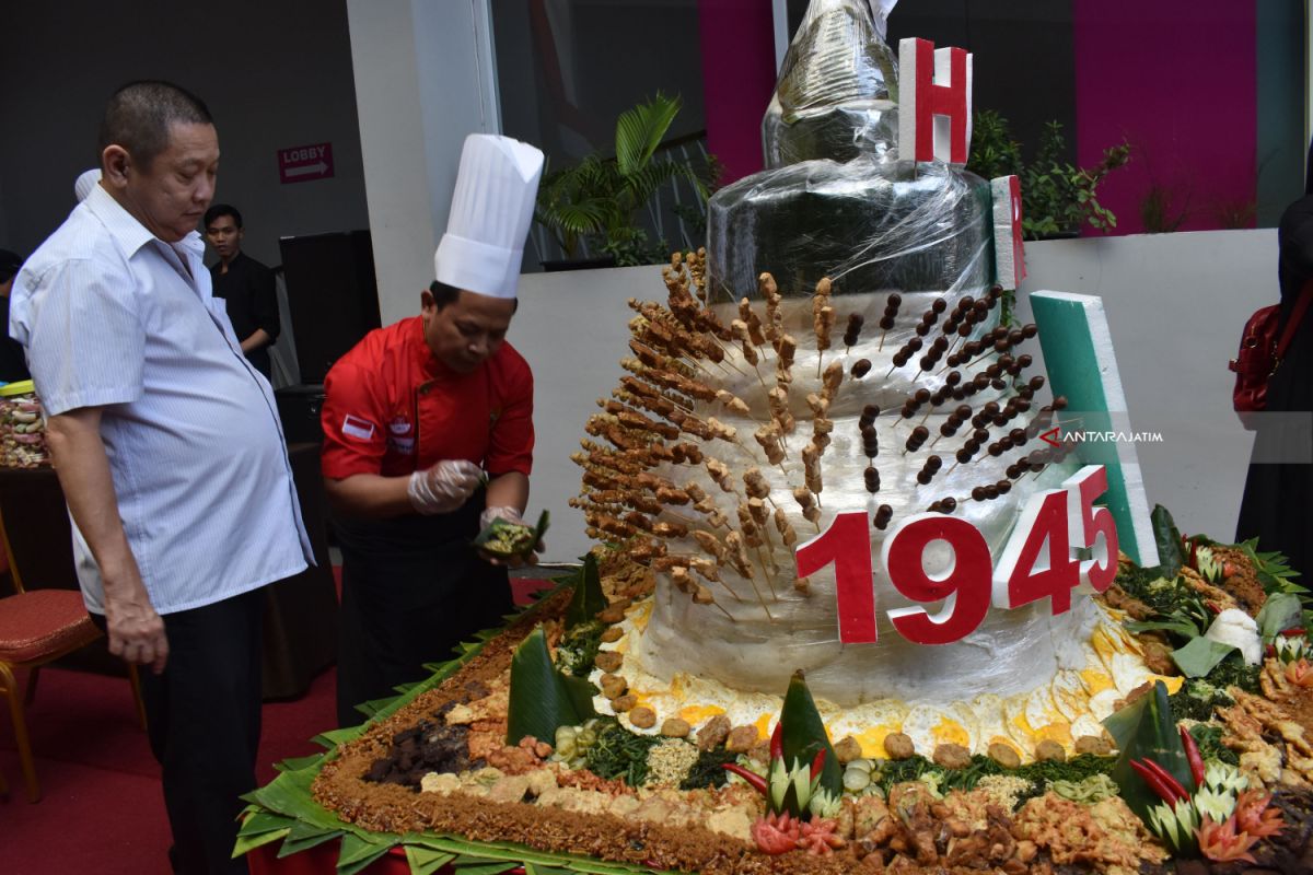 Tumpeng Jadah Pecel