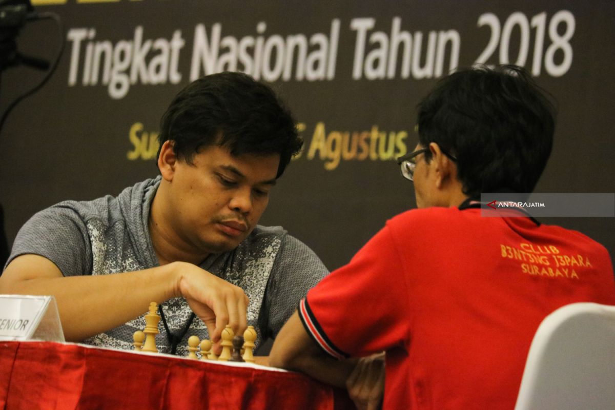 Catur, Susanto tundukkan Sokolov