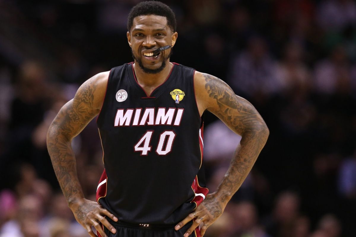 Pebasket Udonis Haslem kembali melantai bersama Heat