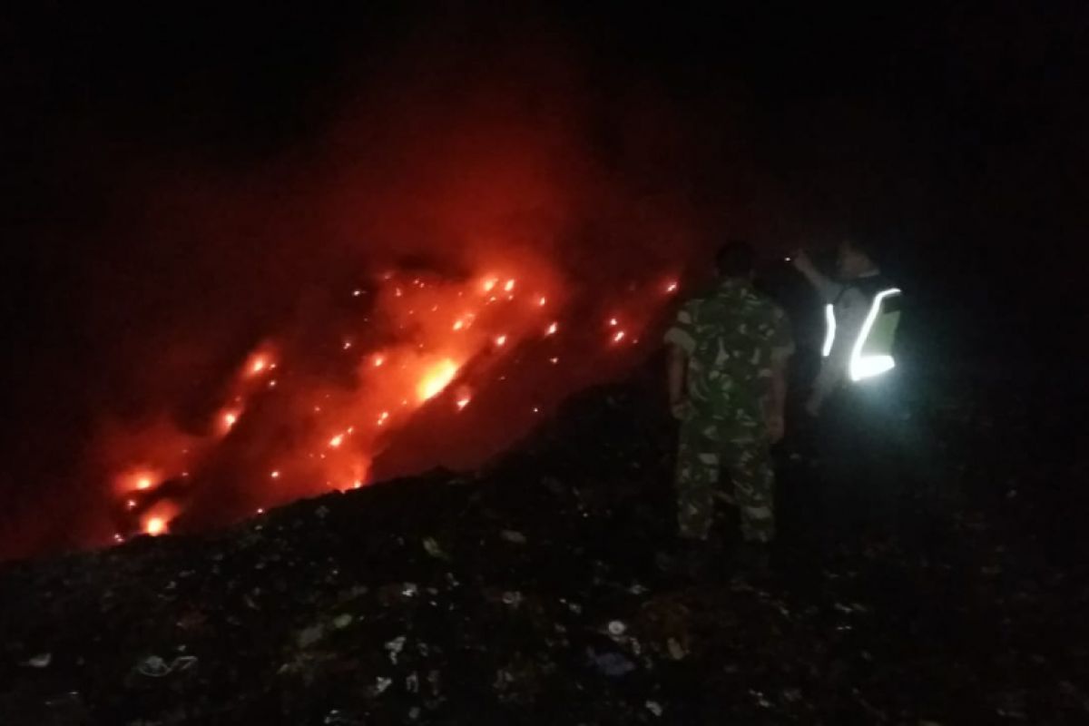 TPA Sampah Mrican Ponorogo Terbakar