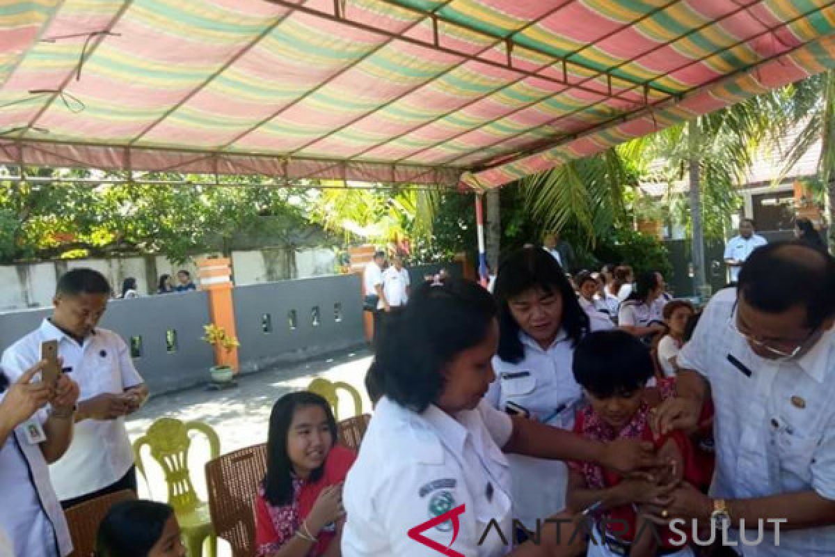 Canangkan Imunisasi campak Sitaro harapkan  bisa jangkau semua anak