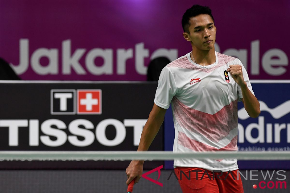 Sorakan "Jojo Ganteng" sambut Jonatan Christie masuki lapangan