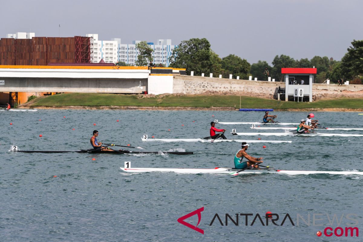 Indonesia unggul di kelas ringan empat putra