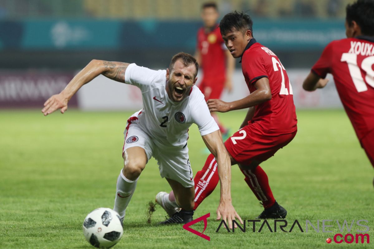 Asian Games - Hong Kong foot ball team beats Laos 3-1