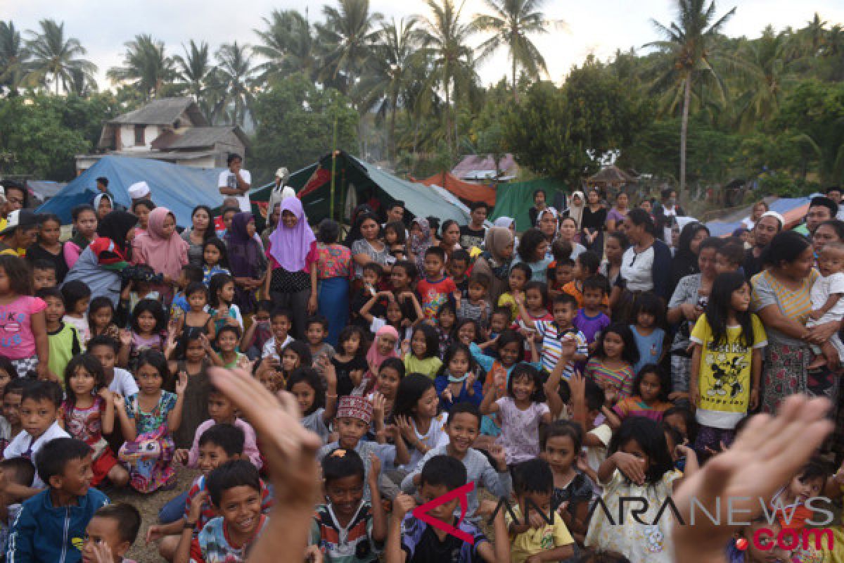 Polda-Kodam Jaya salurkan bantuan gempa Lombok