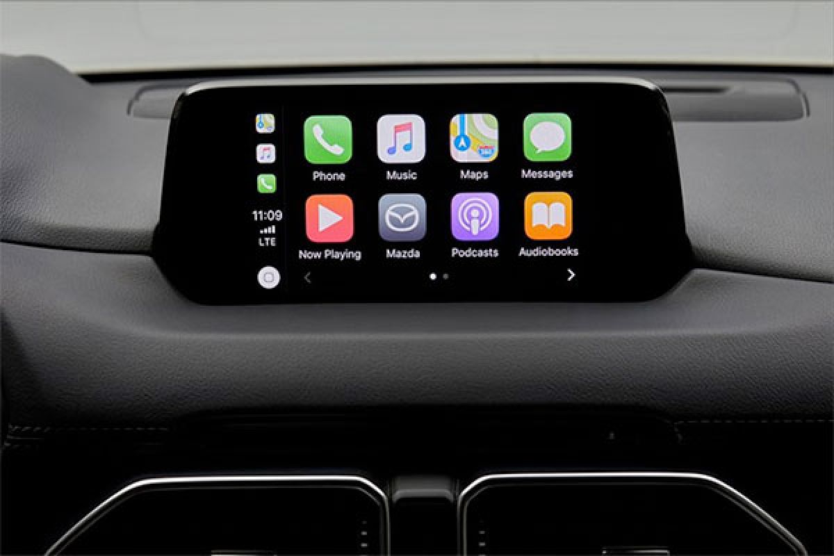 Apple CarPlay dan Android Auto segera bisa dinikmati di Mazda6