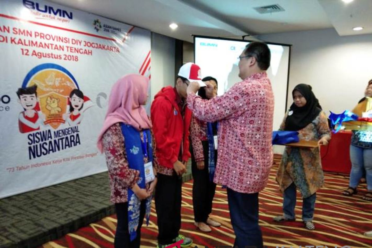 BUMN Hadir - ASKRINDO kenalkan Budaya Dayak pada siswa Yogyakarta