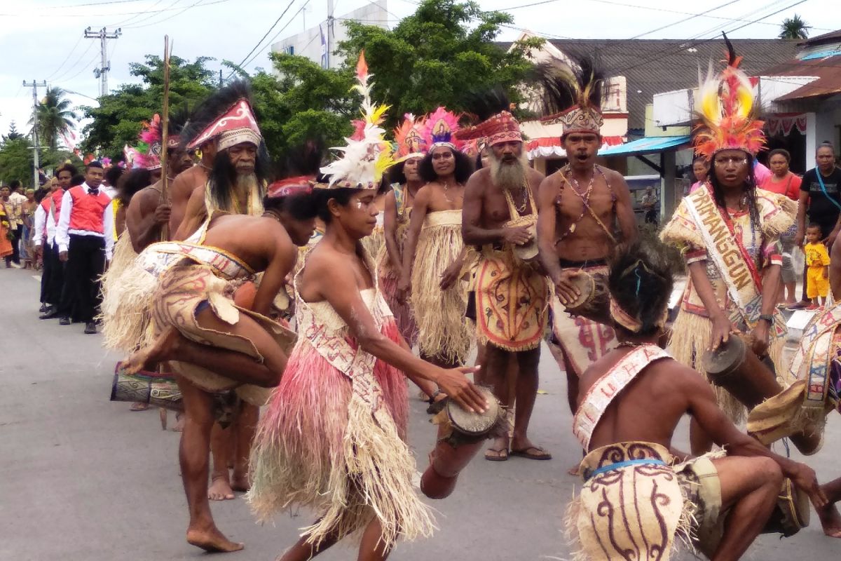 19 sanggar di Biak Numfor gelar parade tari wor