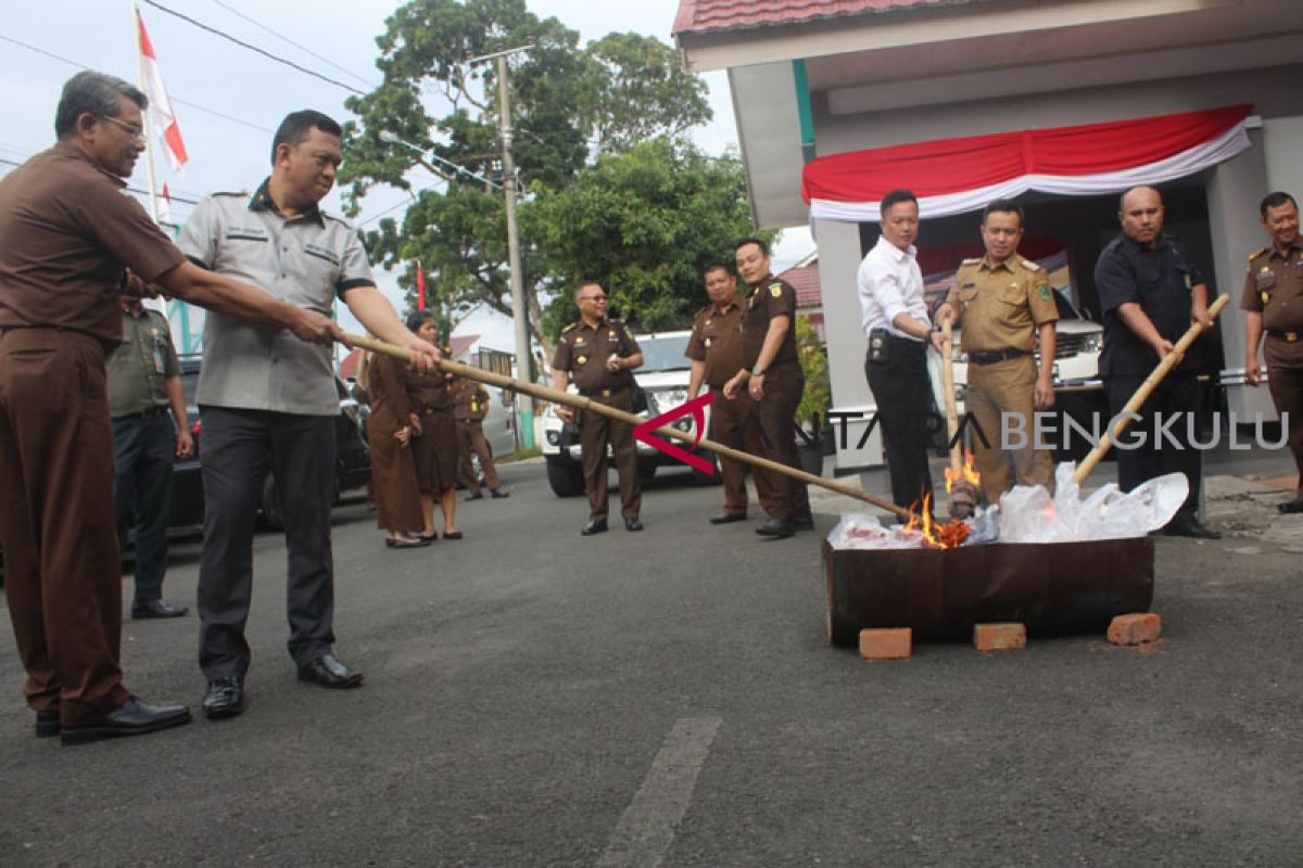 Tim Kejagung musnahkan barang bukti narkoba