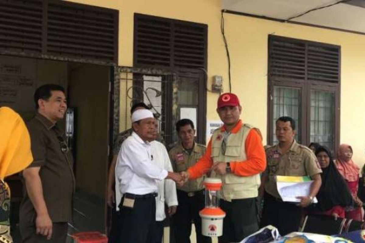 Bencana Puting-Beliung Melanda Kampar, BPBD Riau Kirim Makanan-Selimut