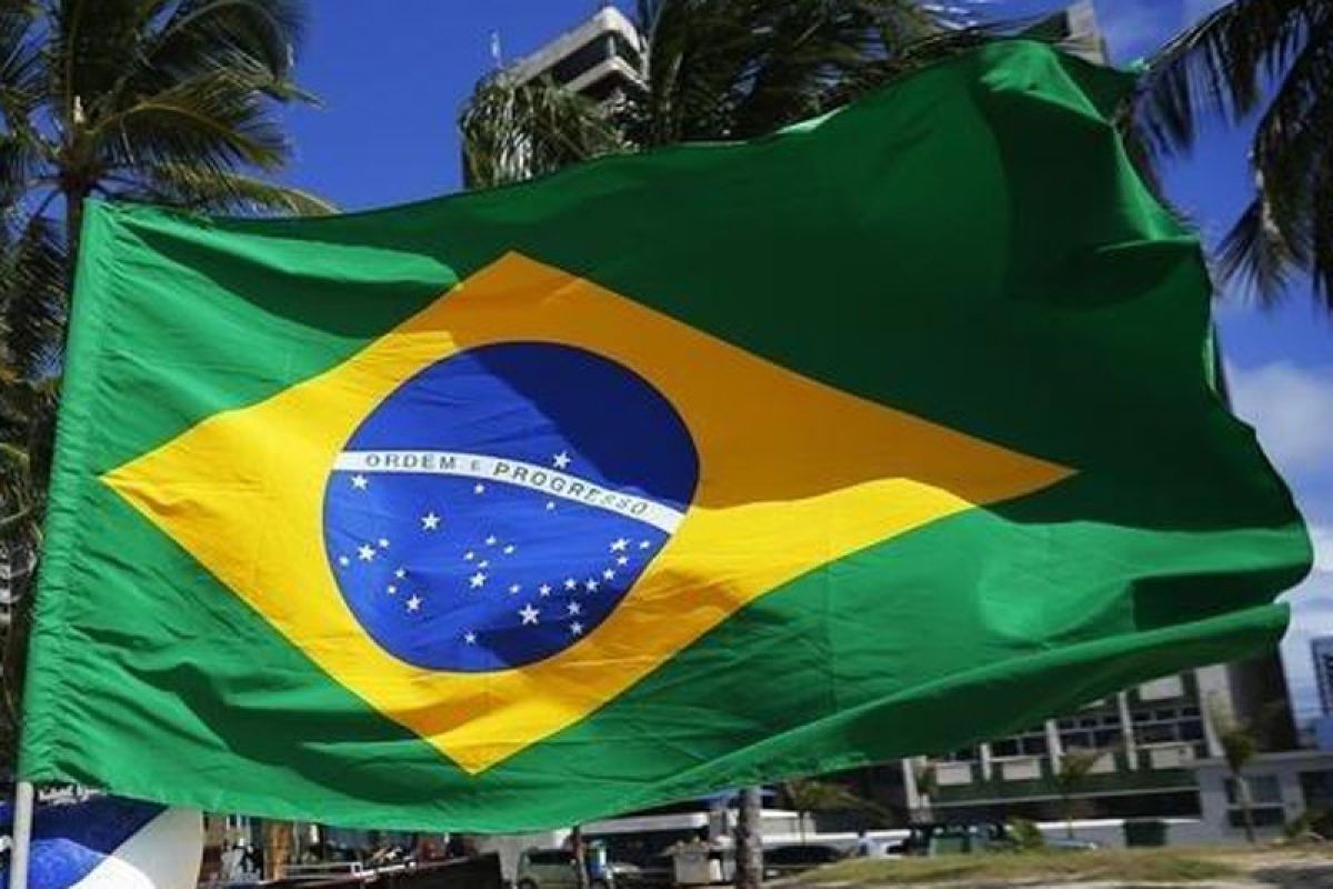 Brasil pertahankan suku bunga acuan 6,5 persen