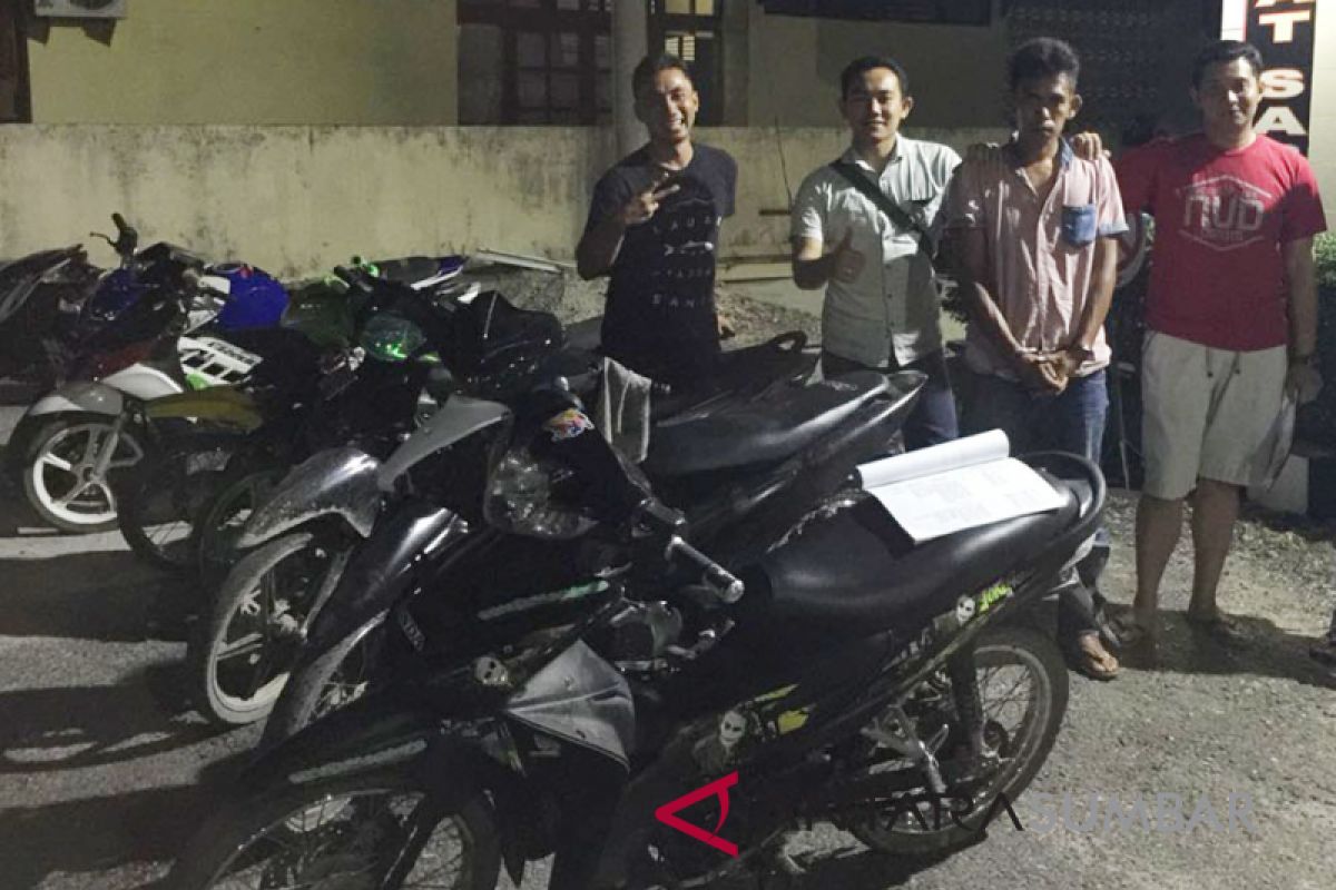 Polisi Agam tangkap pelaku curanmor, tujuh motor sebagai barang bukti