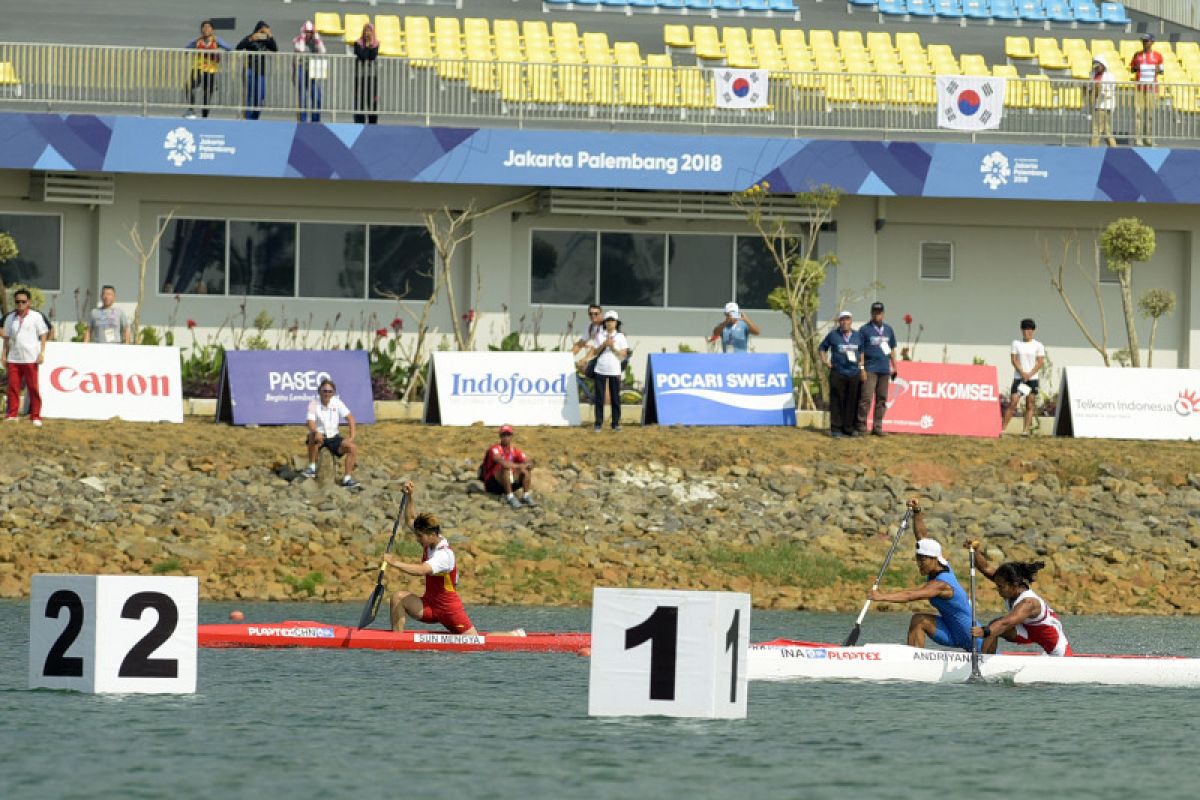 Asian Games (dayung) - Indonesia peroleh perak kelas c1 putri