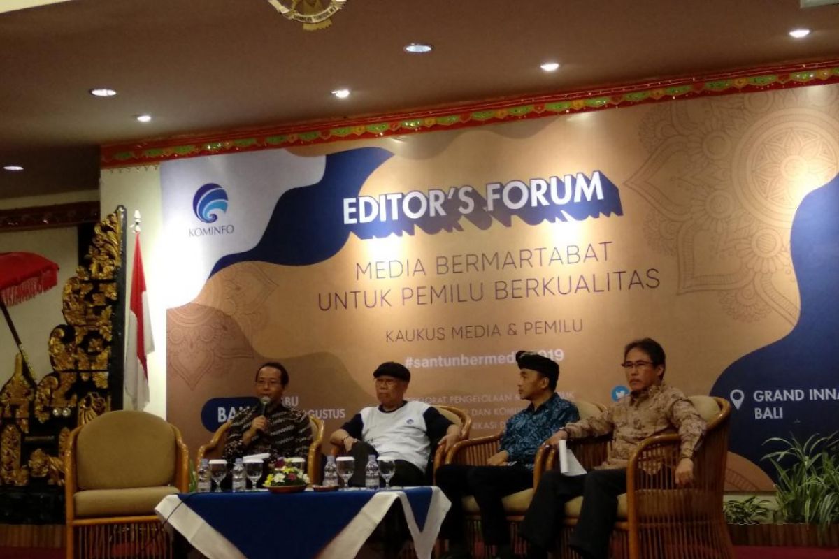 Media massa versus media sosial diantara #2019GANTIPRESIDEN