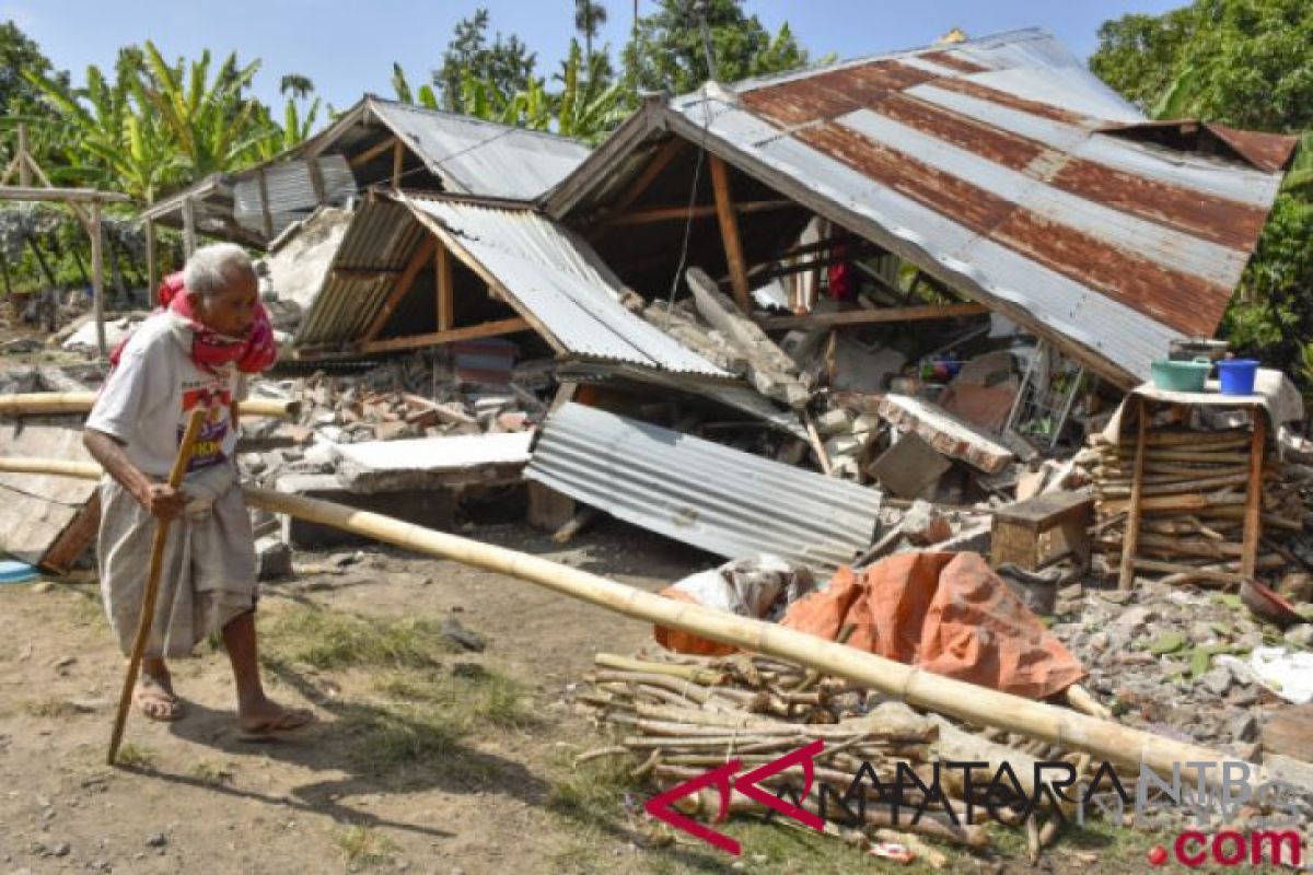 Korban gempa Lombok masih enggan kembali ke rumah