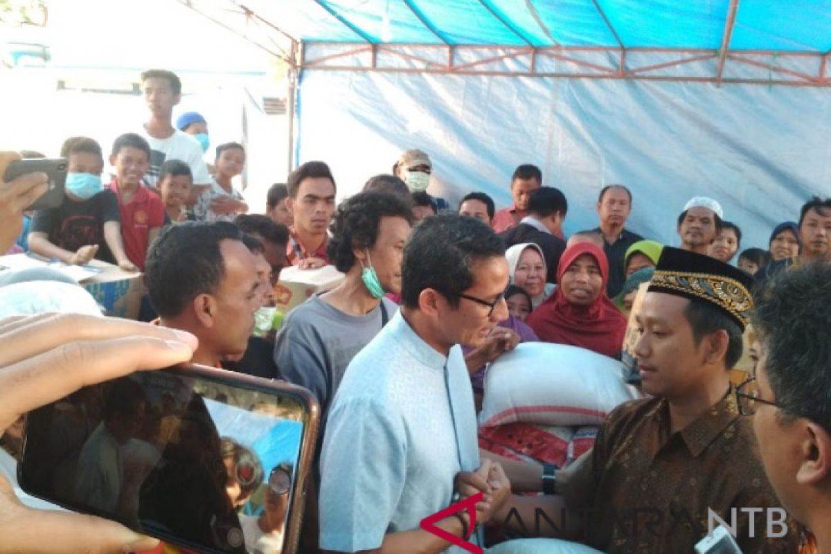 Sandiaga Uno tinjau korban gempa Lombok