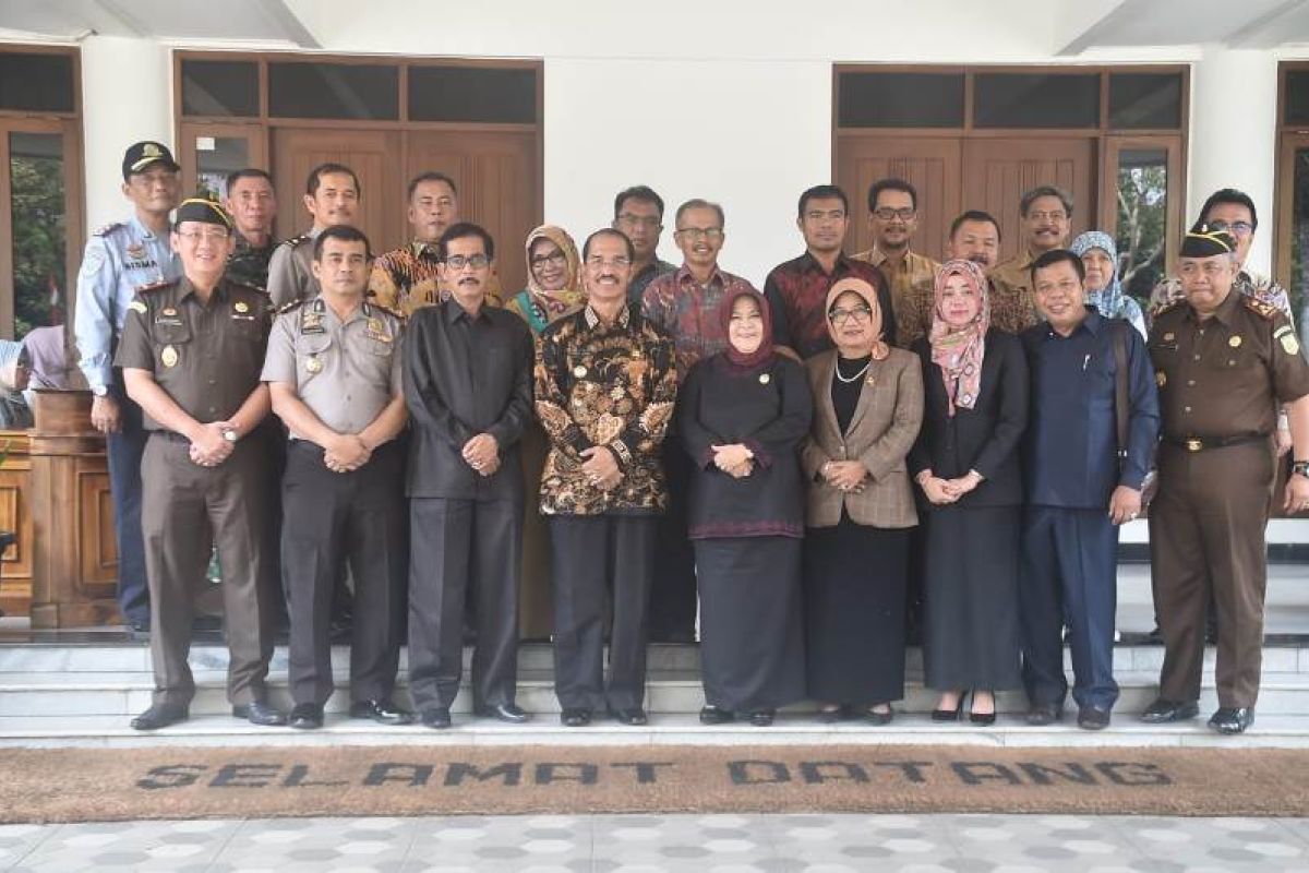 Forkominda pasaman pelajari pengelolaan stabilitas Kabupaten Bogor