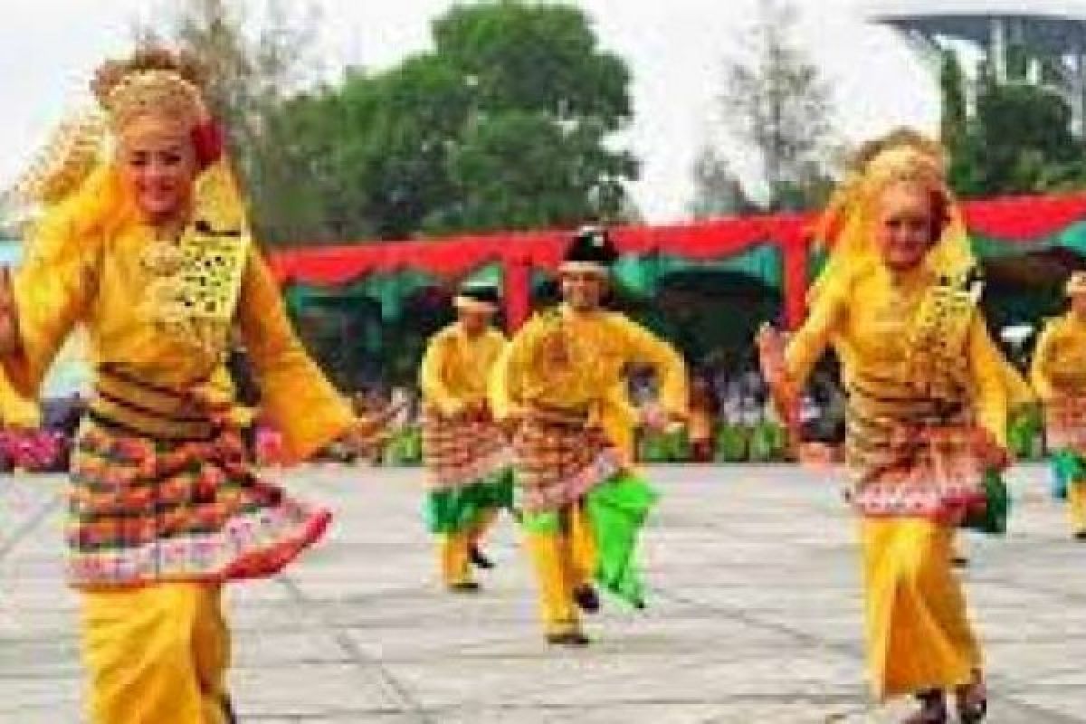 Gubernur Riau: Budaya Melayu Masuk Kurikulum Pendidikan