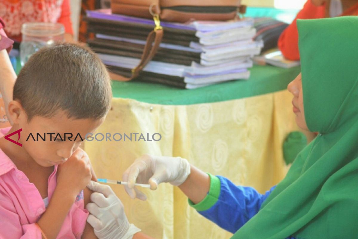 Gorontalo Targetkan 95 Persen Imunisasi MR Tercapai