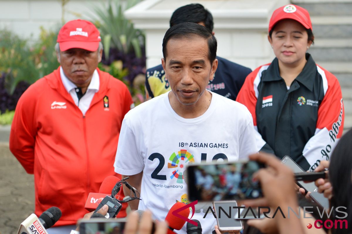 President sees off Indonesian contingent to Asian Games