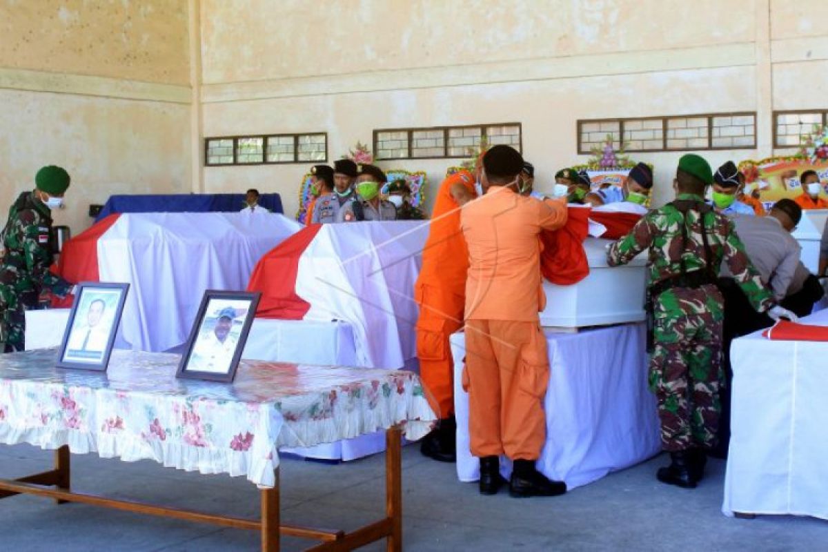DVI Polda Papua identifikasi empat jenazah korban pesawat jatuh