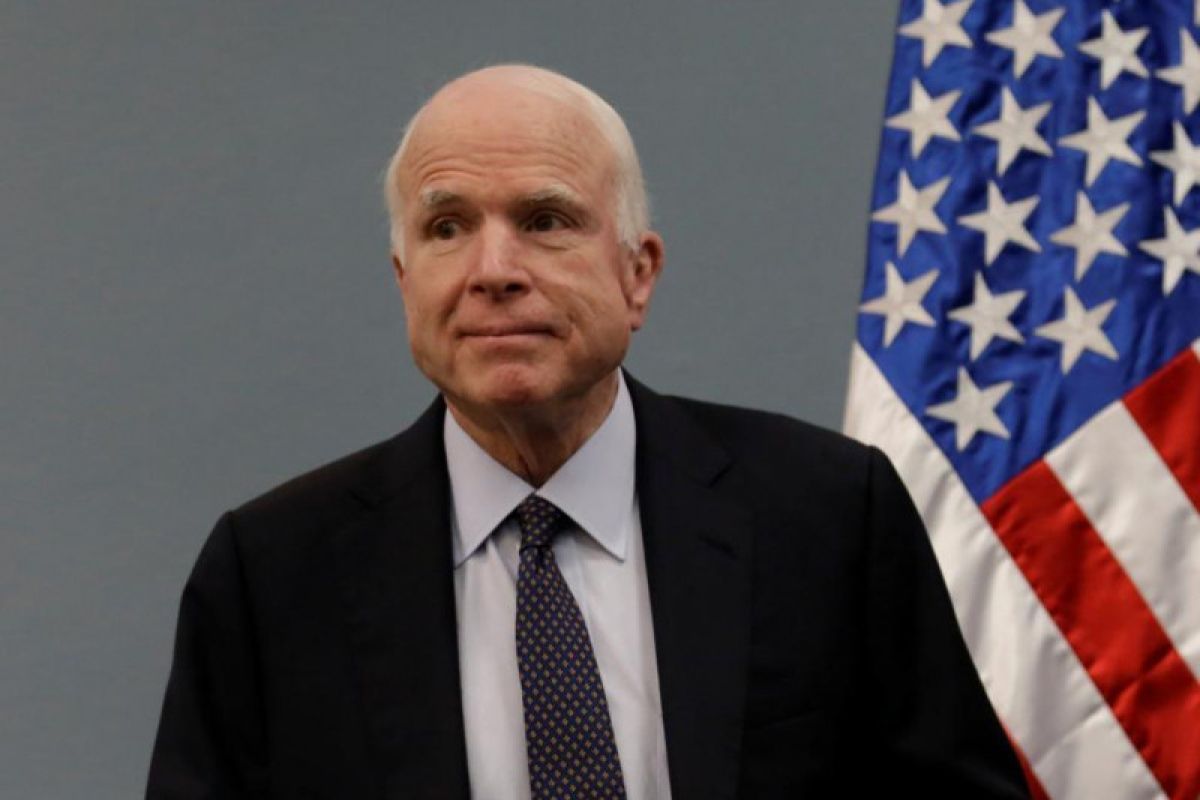 Selebritis sampaikan duka cita atas meninggalnya Mccain