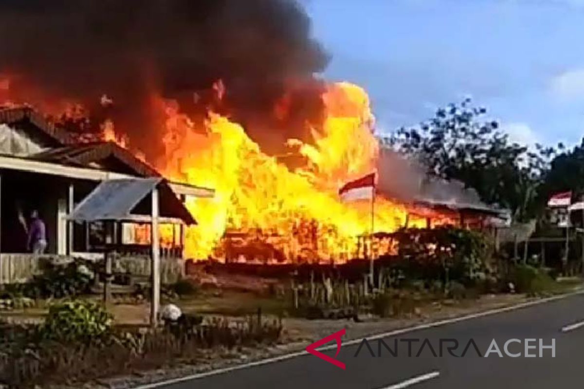 Tiga unit rumah hangus terbakar di Aceh Tengah