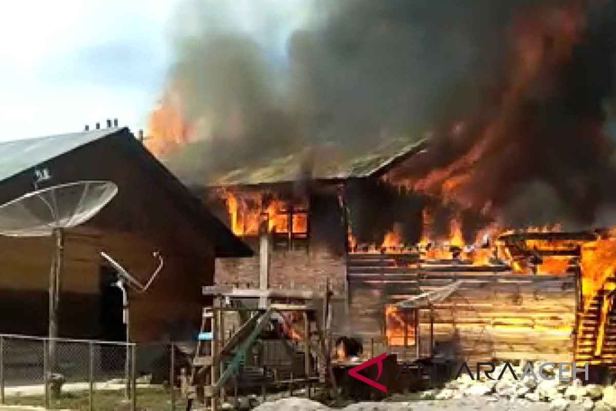 Empat rumah hangus terbakar di Aceh Tengah