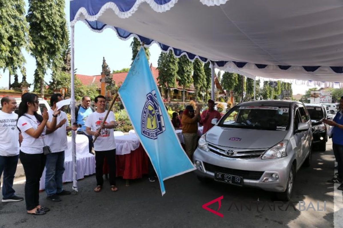 Bupati Suwirta melepas Peserta IMI