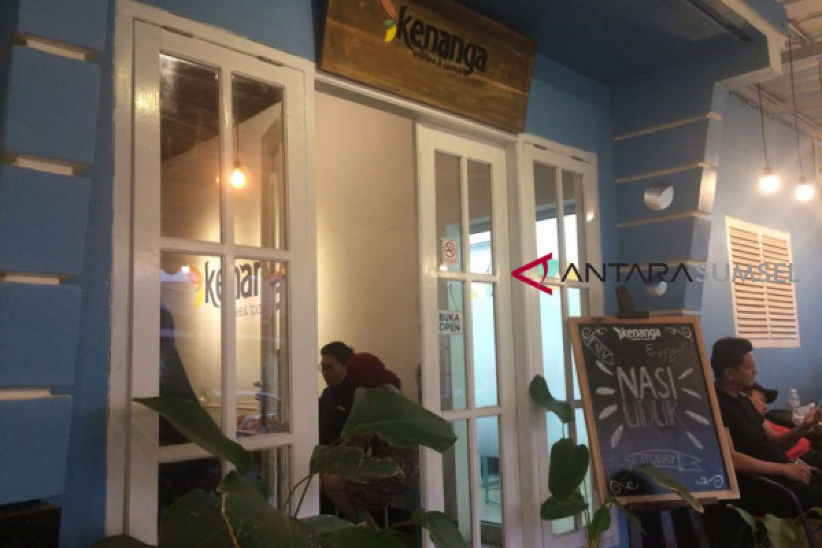 Ngopi santai dan ekonomis di Kenanga Coffee