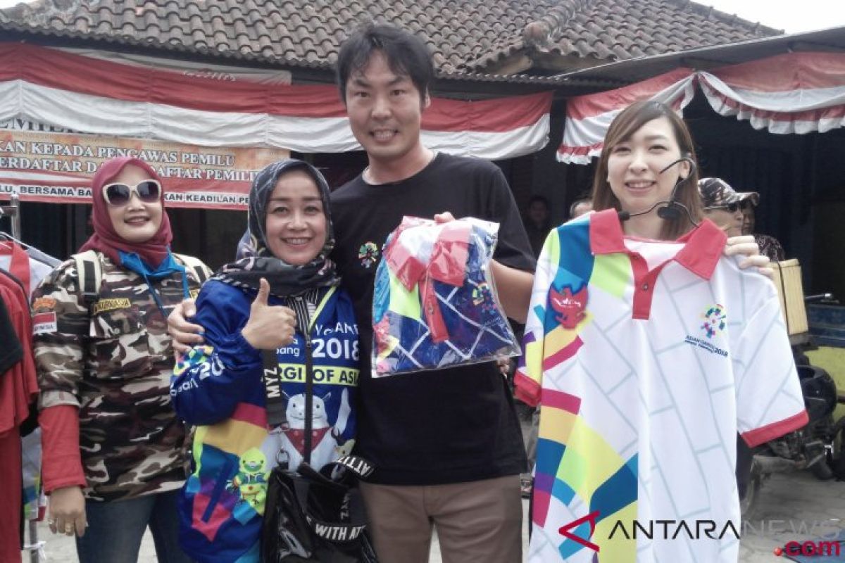 Asian Games bawa berkah penjual kaos musiman