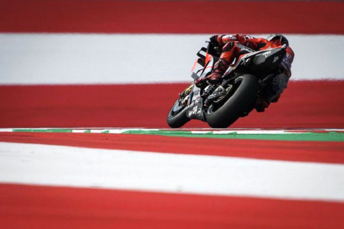 Ungguli Marquez Lorenzo menangi Grand Prix Austria