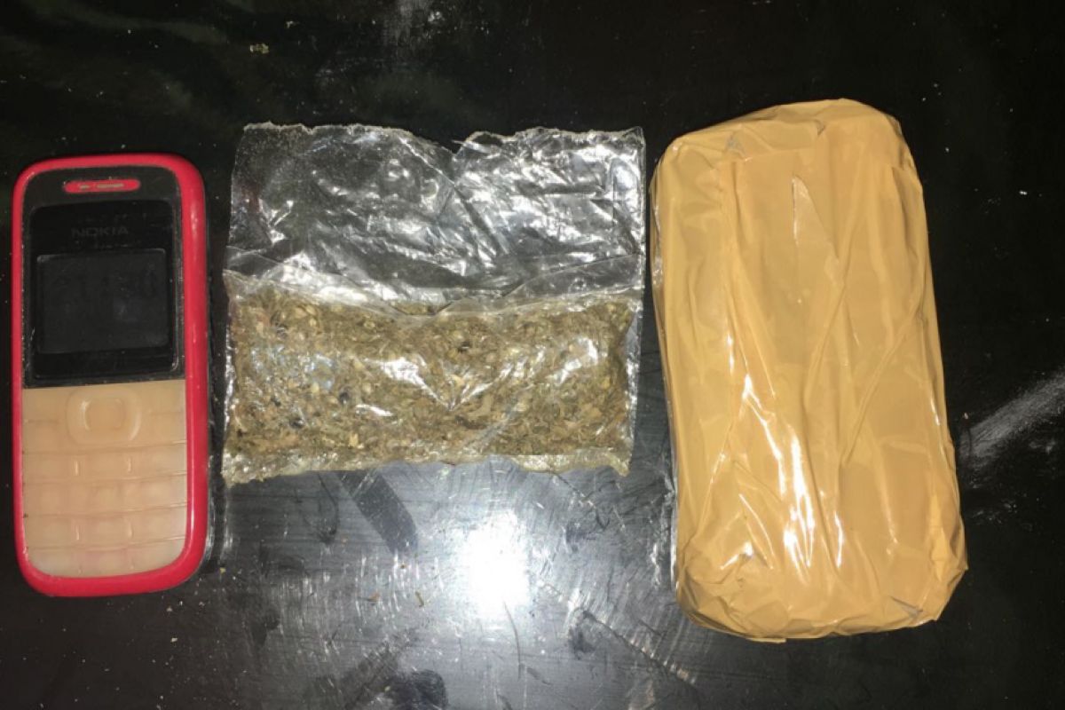 Pengangguran edarkan ganja ditangkap