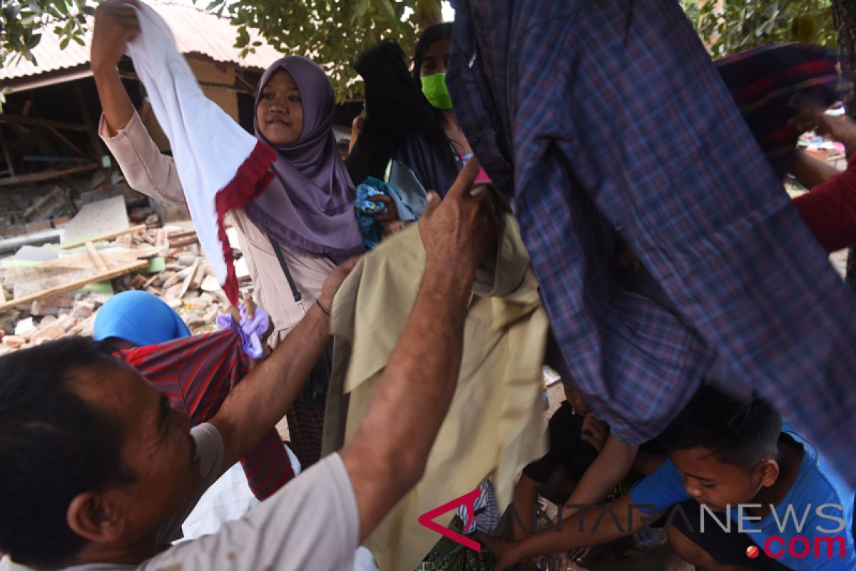 Narasi Anti-Hoax - Tidak ada bantuan yang ditahan di Lombok