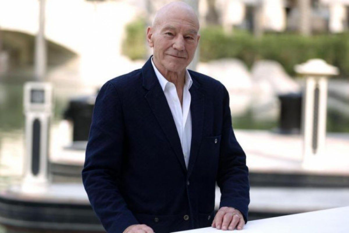 Patrick Stewart kembali jadi kapten Jean-Luc Picard di "Star Trek: Next Generation" tahun depan