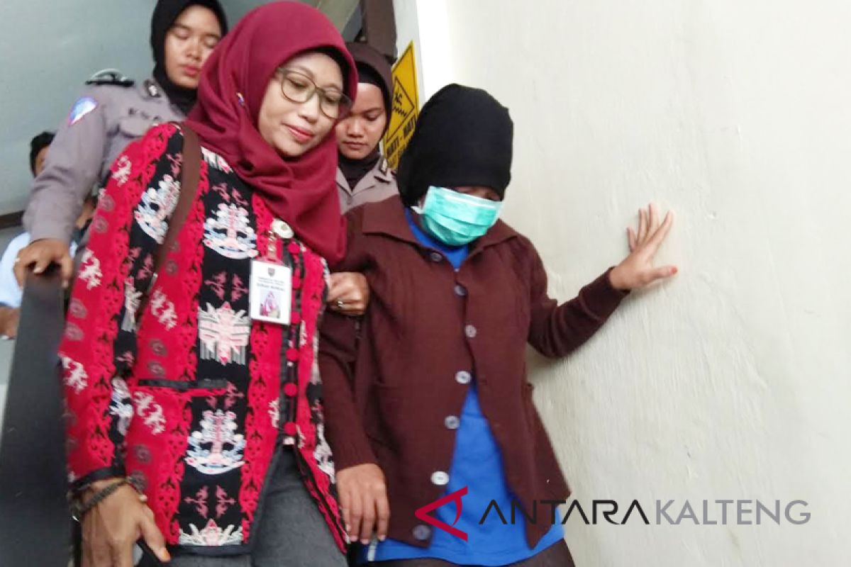 Ibu pembuang bayi ditetapkan sebagai tersangka