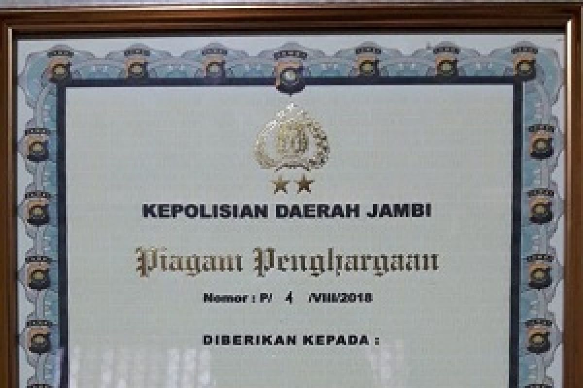 jambi.antaranews.com peroleh penghargaan dari Kapolda Jambi