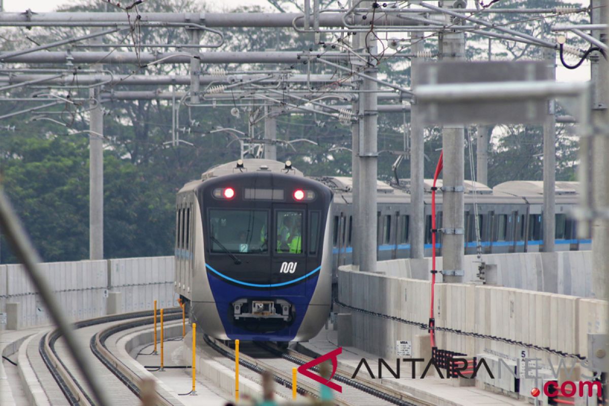 Hikayat kereta bawah tanah dari London hingga Jakarta