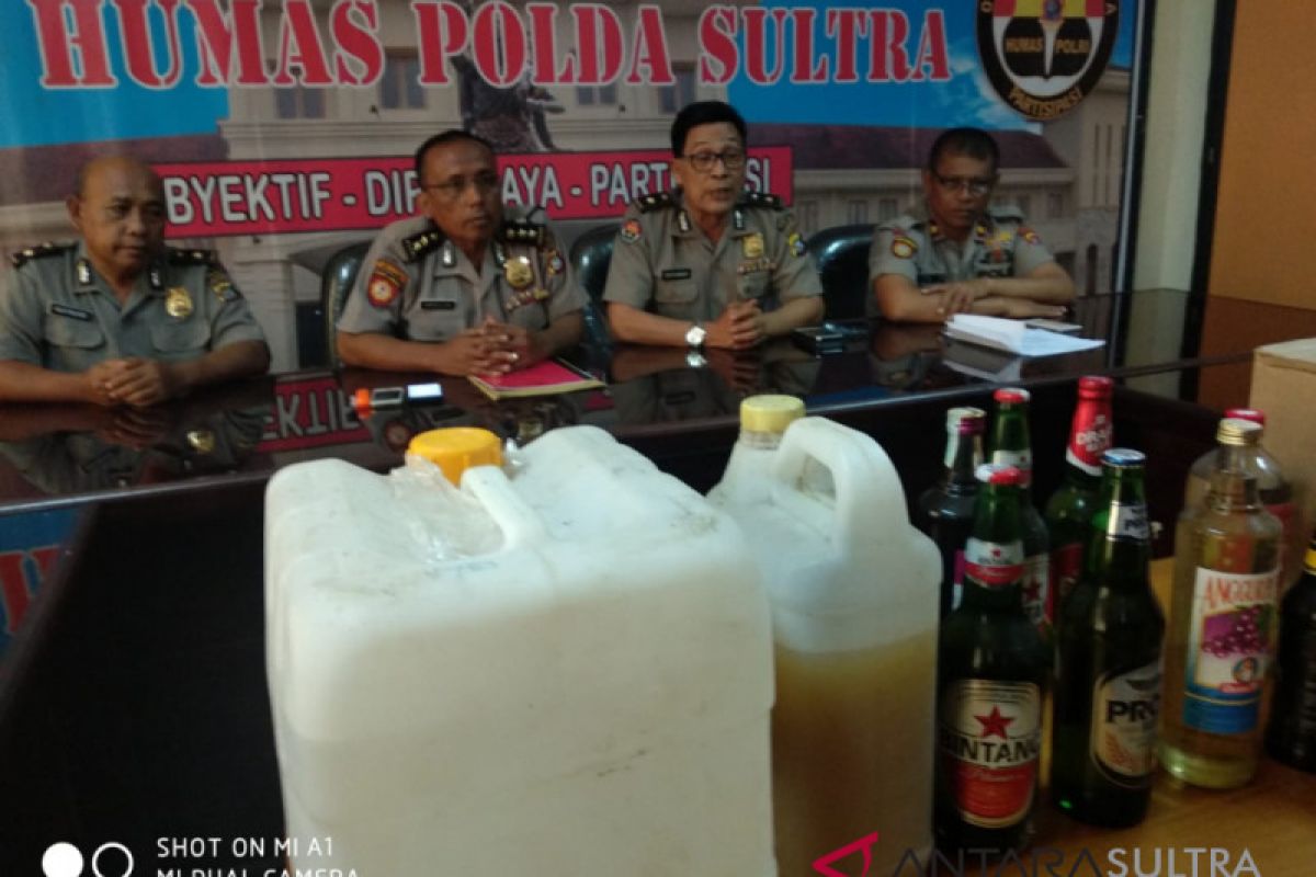 Polisi amankan satu ton minuman keras ilegal