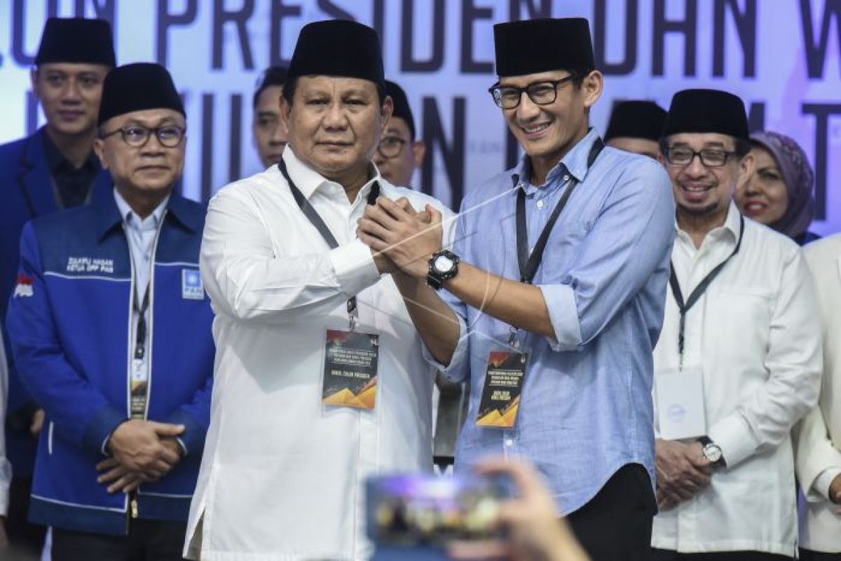 Prabowo-Sandiaga Uno mendaftarkan diri ke KPU