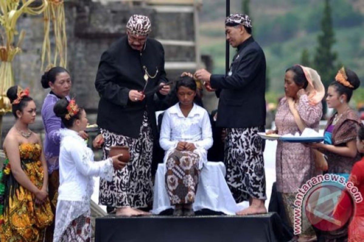 Sedot ribuan wisawatan,, Ganjar apresiasi Dieng Culture Festival