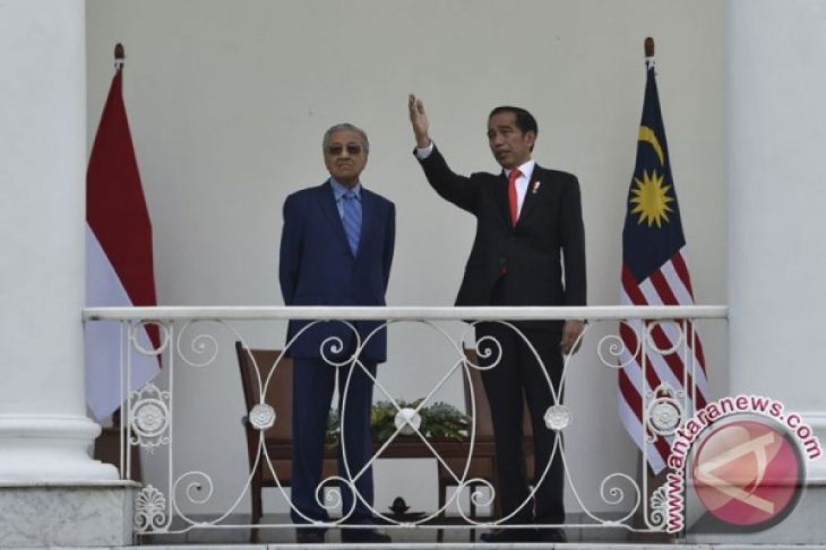 Mahathir telepon Jokowi sampaikan belasungkawa gempa Lombok