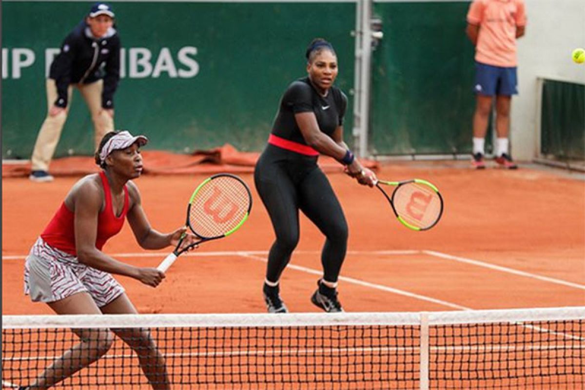 Serena dan Venus Williams terima wildcard ganda pada US Open 2022